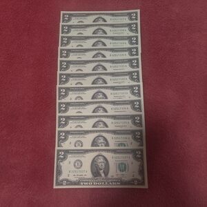 Lot of 11 RARE Crisp Two Dollar Bill Uncirculated Sequential Serial numbers